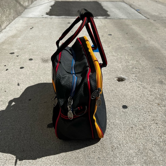 Ricardo Beverly Hills Carry On Overnight Zippered Duffle Bag Black / Multi Color - Picture 10 of 13